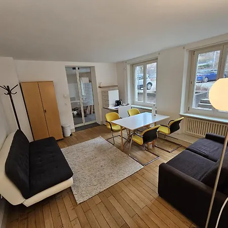 Appartement Privat 2 In *